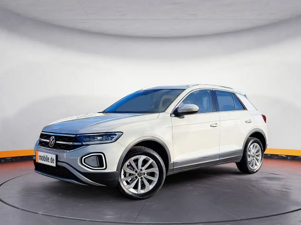 Photo 1 : Volkswagen T-roc 2024 Essence