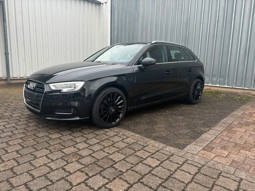 Photo 1 : Audi A3 2017 Diesel