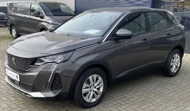 Photo 1 : Peugeot 3008 2021 Essence