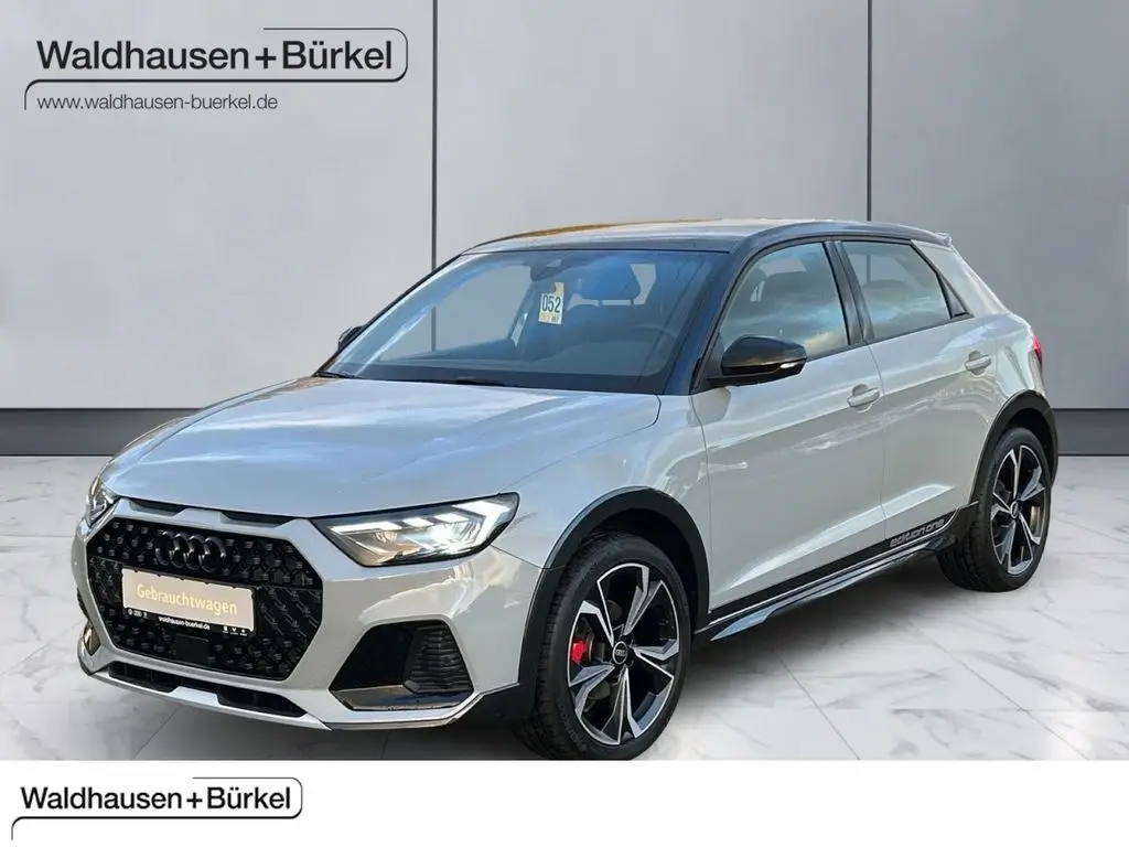 Photo 1 : Audi A1 2020 Petrol