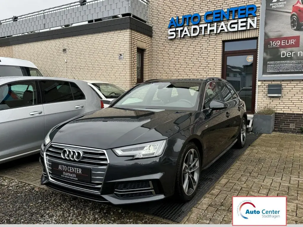 Photo 1 : Audi A4 2017 Petrol