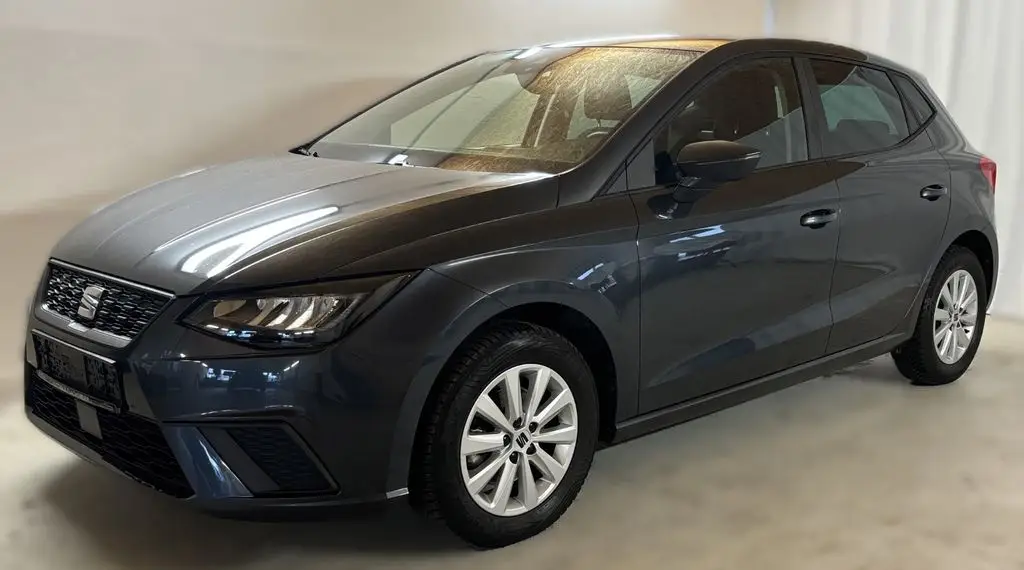 Photo 1 : Seat Ibiza 2023 Petrol