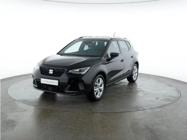 Photo 1 : Seat Arona 2023 Essence