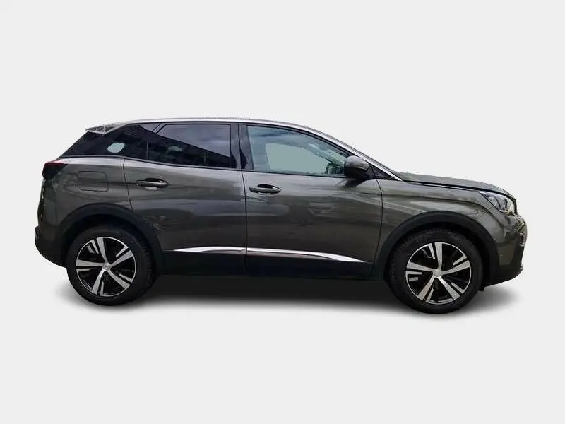 Photo 1 : Peugeot 3008 2020 Diesel