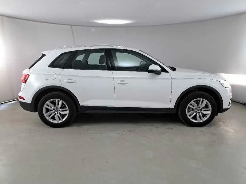 Photo 1 : Audi Q5 2020 Hybrid