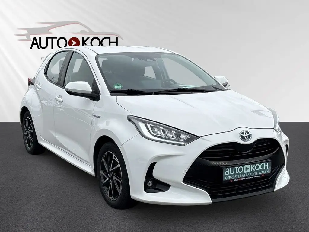 Photo 1 : Toyota Yaris 2021 Hybrid