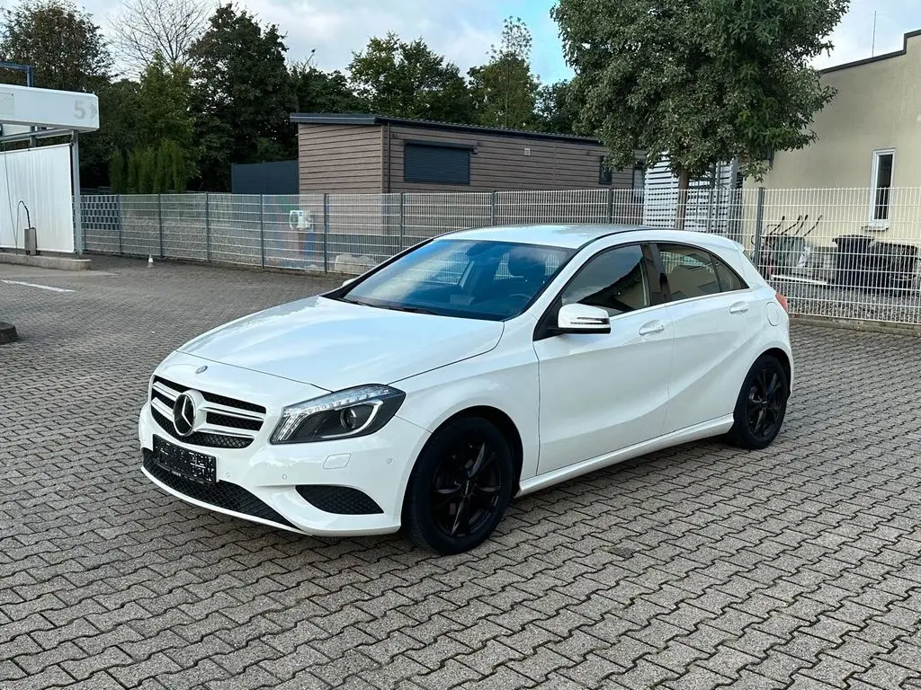 Photo 1 : Mercedes-benz Classe A 2015 Diesel