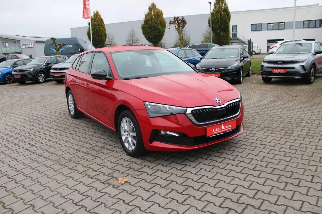 Photo 1 : Skoda Scala 2019 Essence