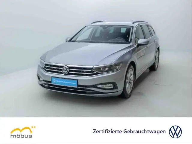 Photo 1 : Volkswagen Passat 2021 Diesel