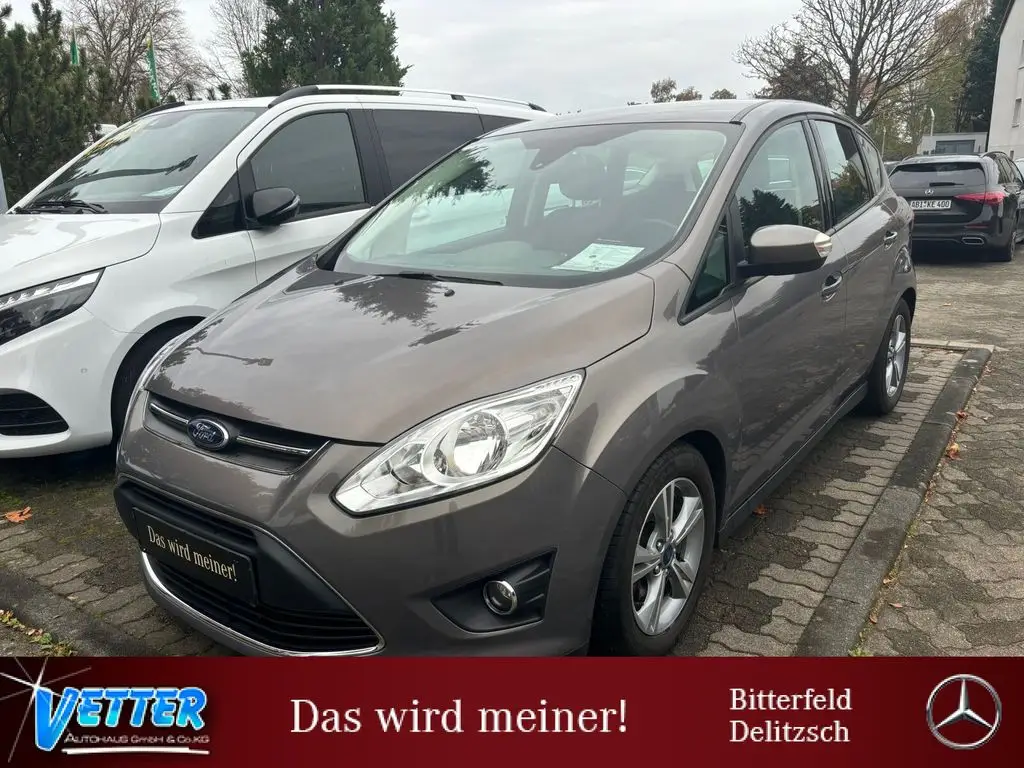 Photo 1 : Ford C-max 2015 Petrol