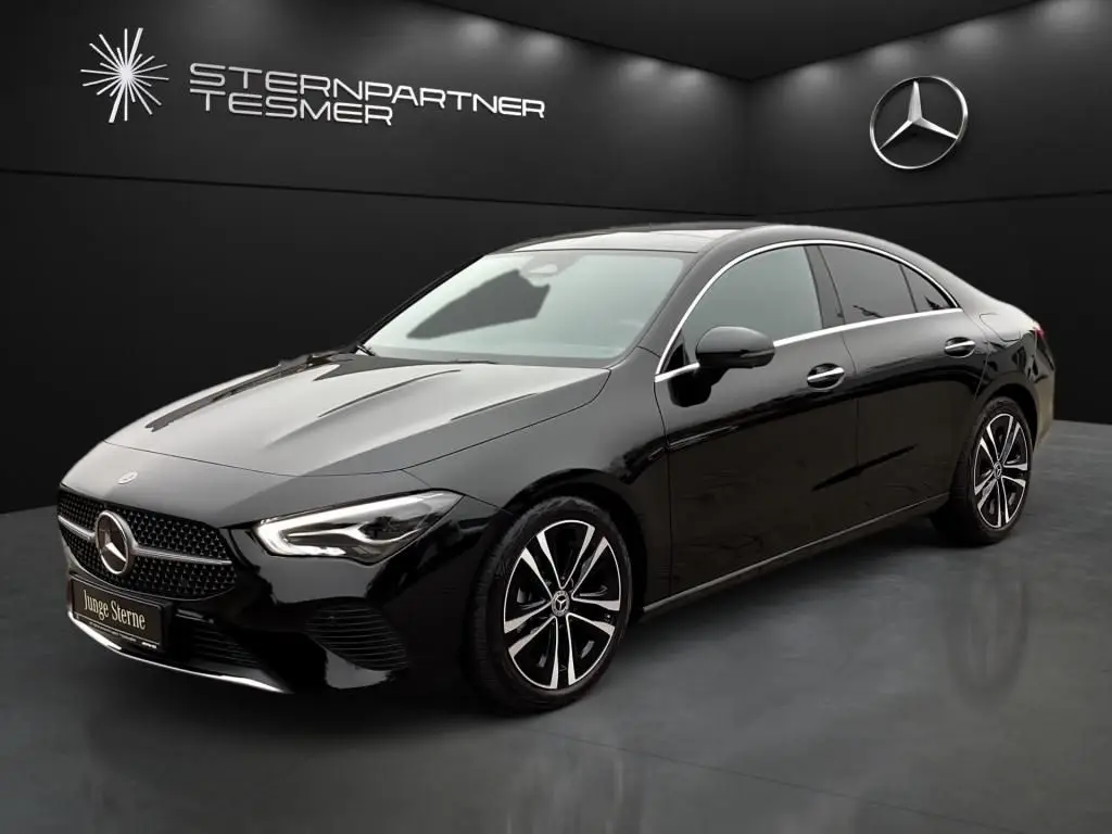 Photo 1 : Mercedes-benz Classe Cla 2023 Essence