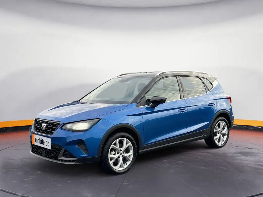 Photo 1 : Seat Arona 2024 Essence