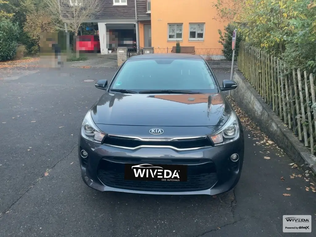 Photo 1 : Kia Rio 2020 Essence