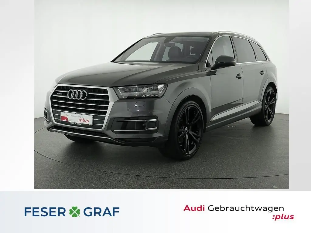 Photo 1 : Audi Q7 2018 Diesel