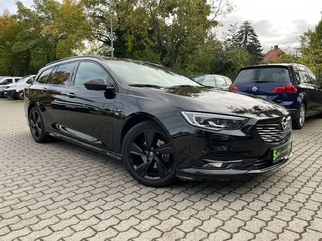 Photo 1 : Opel Insignia 2020 Petrol