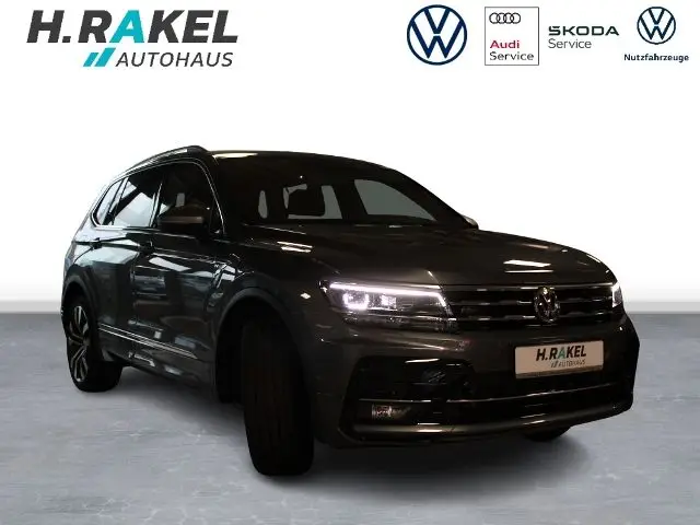 Photo 1 : Volkswagen Tiguan 2020 Essence