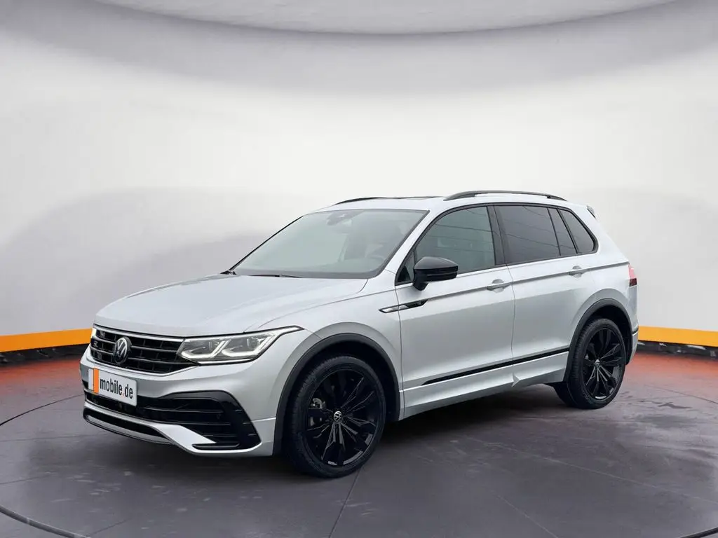 Photo 1 : Volkswagen Tiguan 2024 Essence