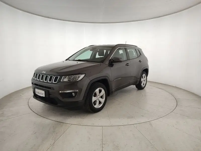 Photo 1 : Jeep Compass 2019 Petrol