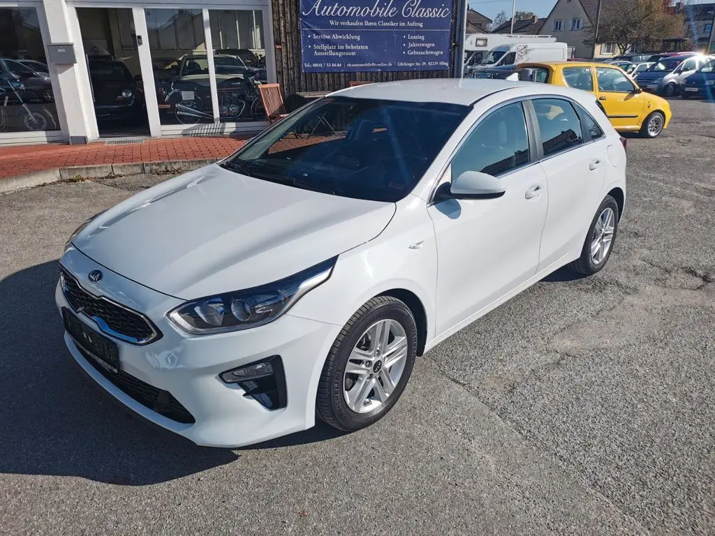 Photo 1 : Kia Ceed 2018 Petrol