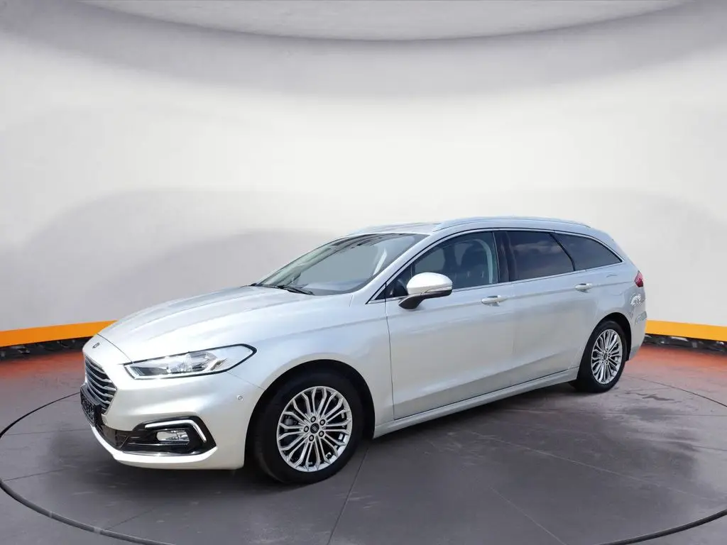 Photo 1 : Ford Mondeo 2021 Hybride