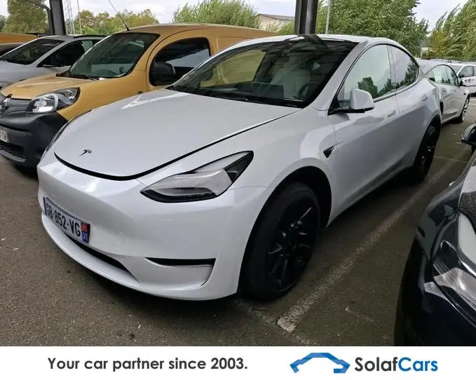 Photo 1 : Tesla Model Y 2021 Non renseigné