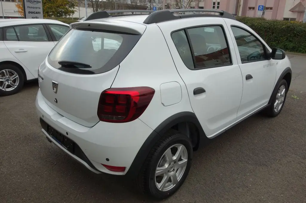 Photo 1 : Dacia Sandero 2019 Essence