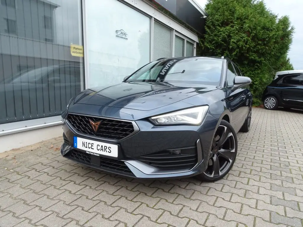 Photo 1 : Cupra Leon 2022 Hybride