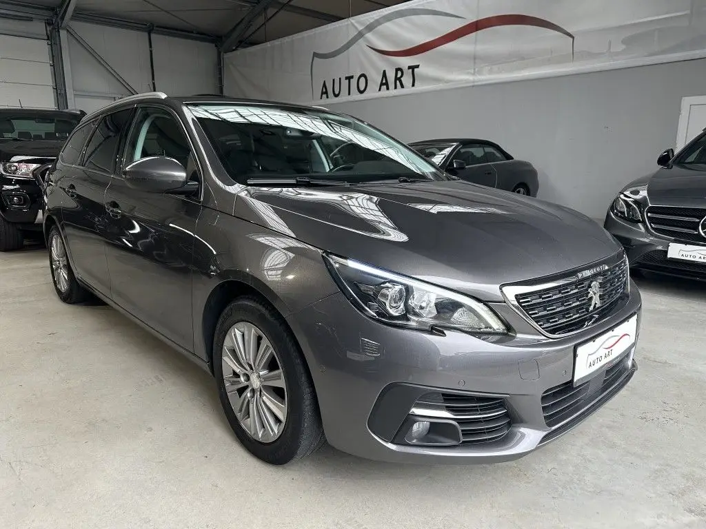 Photo 1 : Peugeot 308 2021 Diesel