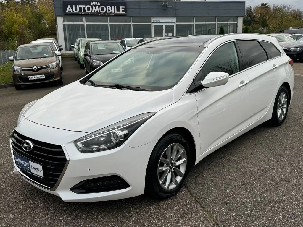 Photo 1 : Hyundai I40 2016 Diesel