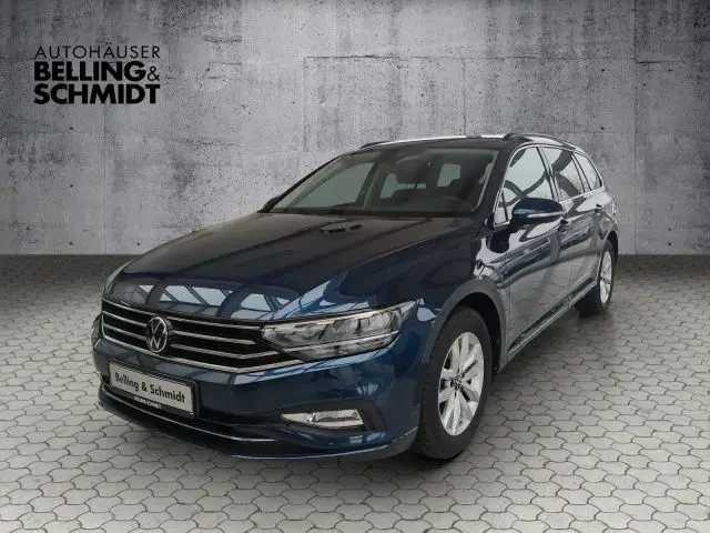 Photo 1 : Volkswagen Passat 2023 Diesel