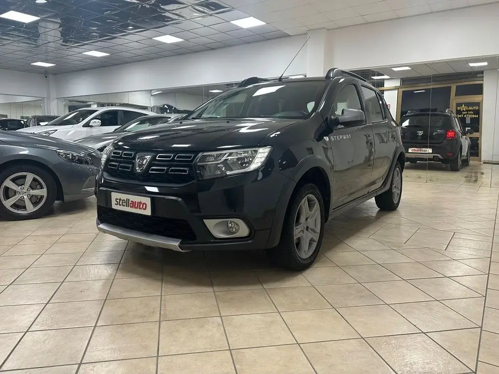 Photo 1 : Dacia Sandero 2017 Petrol