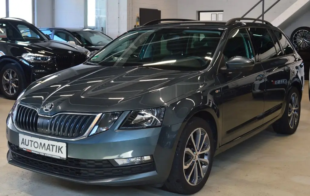 Photo 1 : Skoda Octavia 2020 Petrol