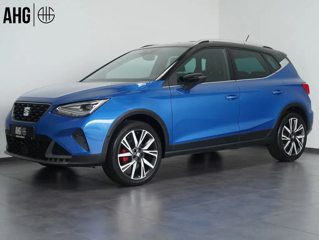 Photo 1 : Seat Arona 2024 Petrol