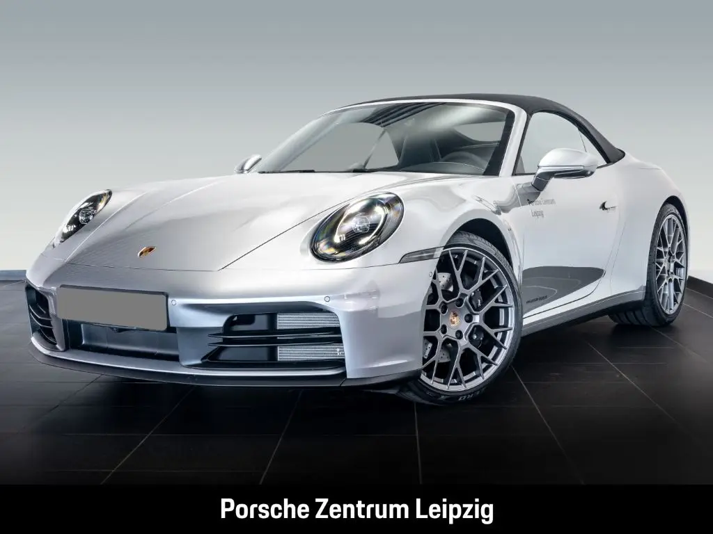 Photo 1 : Porsche 992 2024 Essence