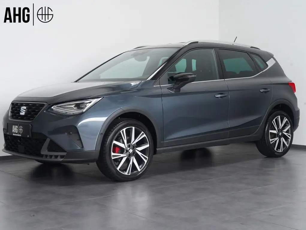 Photo 1 : Seat Arona 2024 Petrol