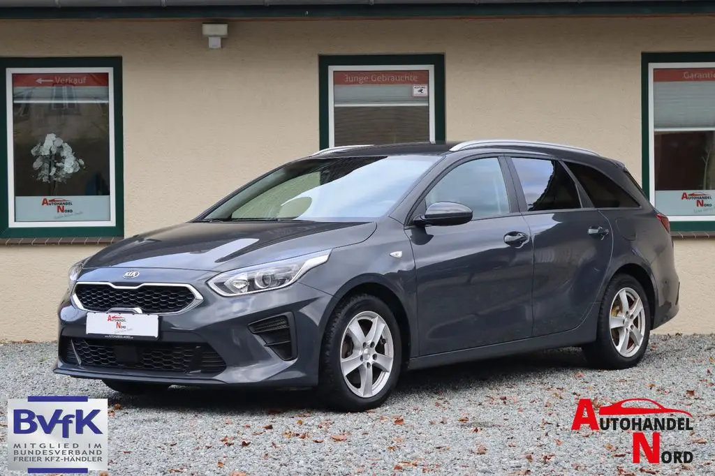 Photo 1 : Kia Ceed 2021 Petrol