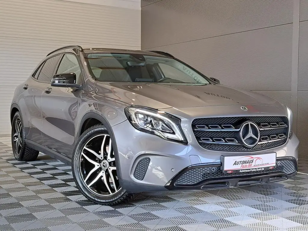 Photo 1 : Mercedes-benz Classe Gla 2019 Essence