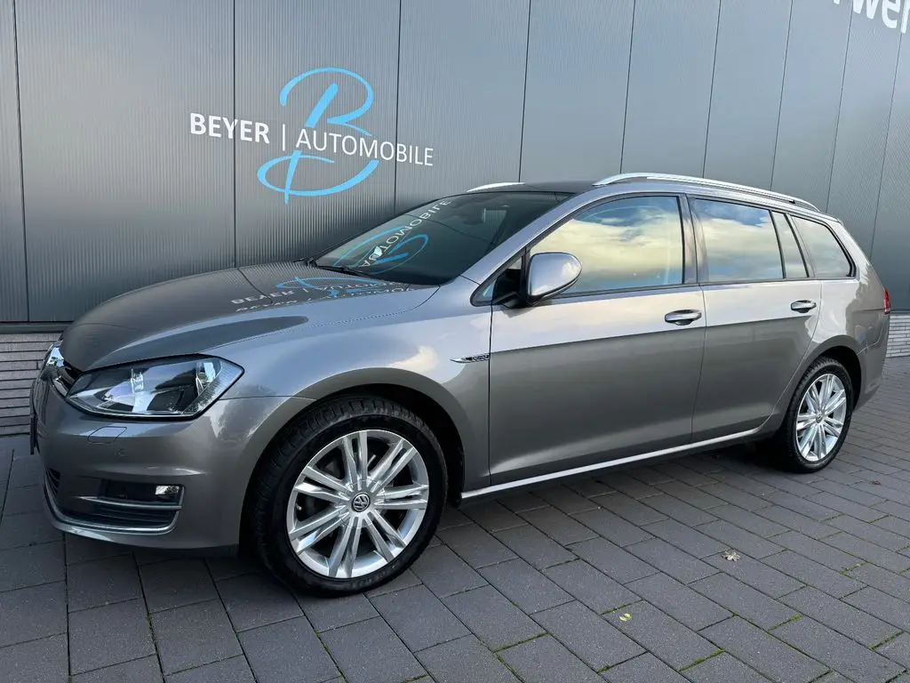 Photo 1 : Volkswagen Golf 2015 Diesel