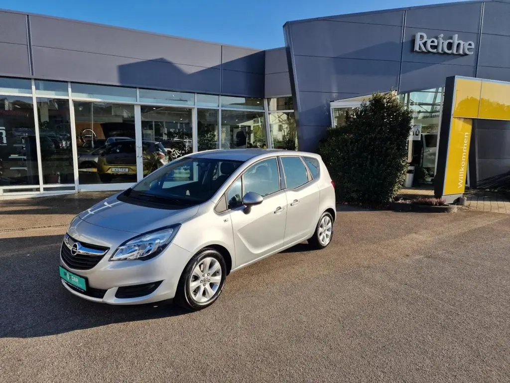 Photo 1 : Opel Meriva 2015 Petrol