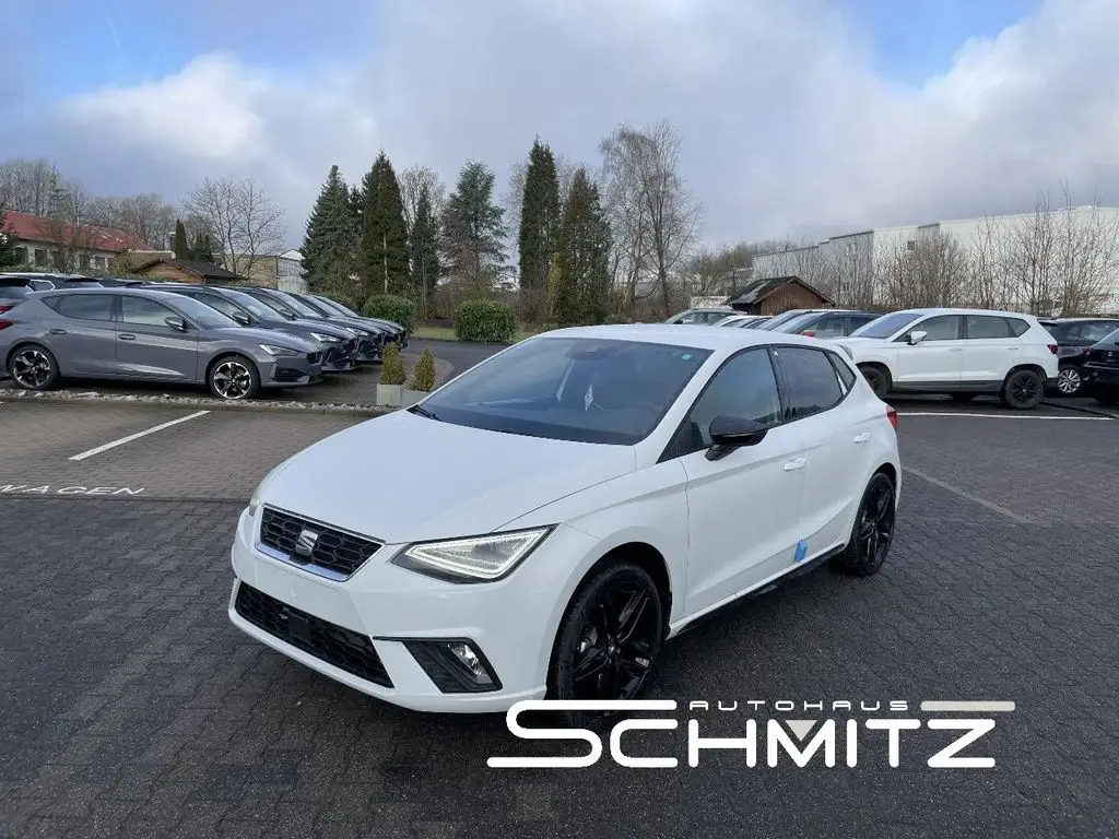 Photo 1 : Seat Ibiza 2024 Essence