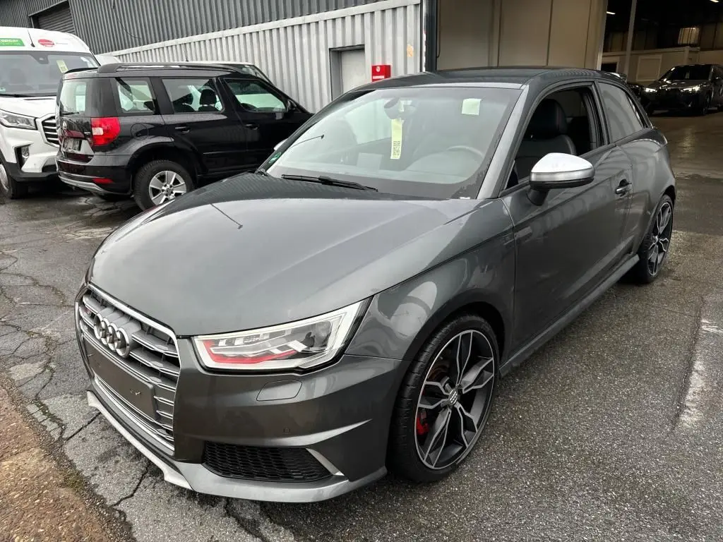 Photo 1 : Audi S1 2016 Essence