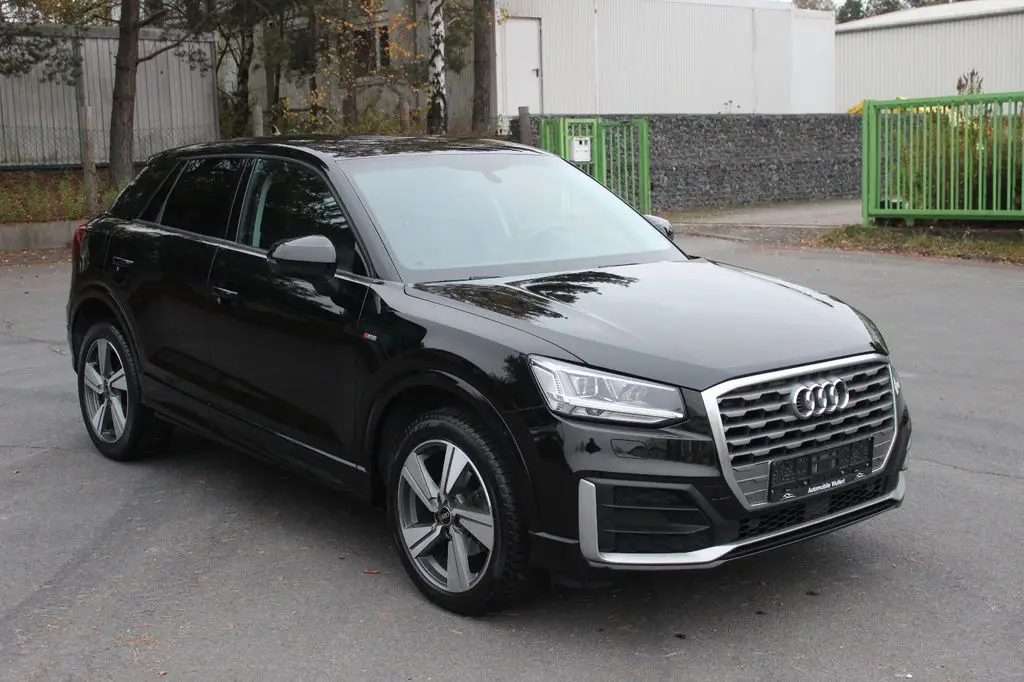 Photo 1 : Audi Q2 2020 Diesel