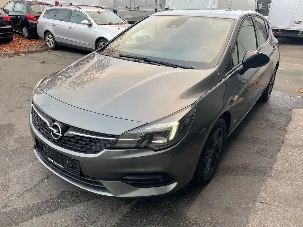 Photo 1 : Opel Astra 2021 Diesel