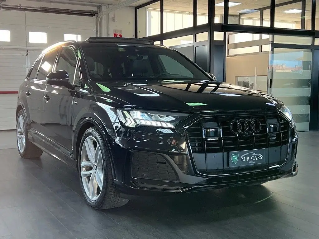 Photo 1 : Audi Q7 2021 Hybrid