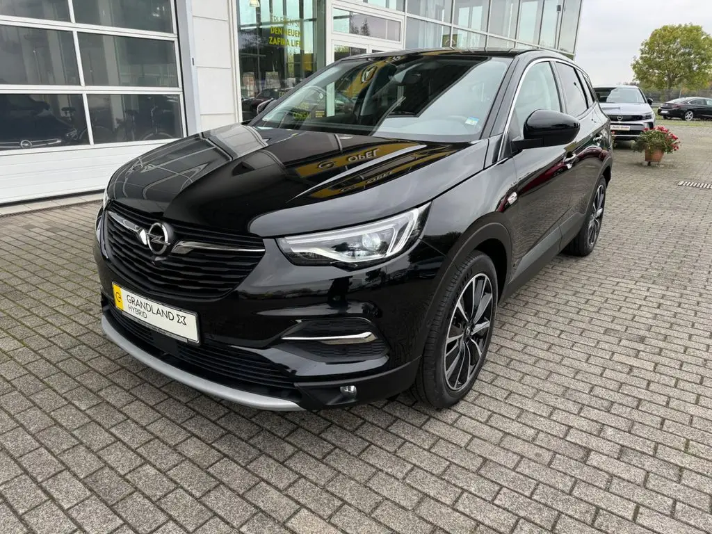 Photo 1 : Opel Grandland 2021 Hybrid