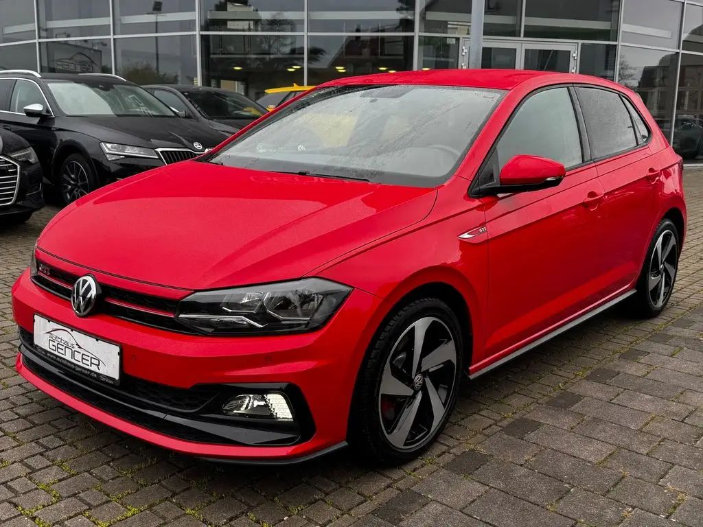 Photo 1 : Volkswagen Polo 2019 Essence