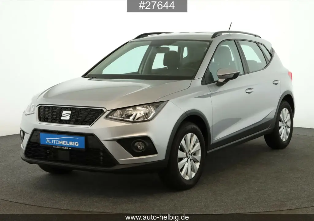 Photo 1 : Seat Arona 2021 Essence