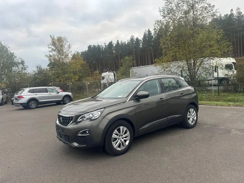 Photo 1 : Peugeot 3008 2019 Petrol