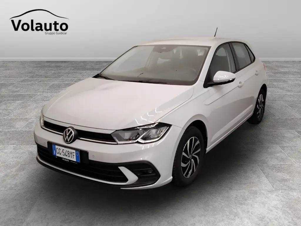 Photo 1 : Volkswagen Polo 2022 Essence