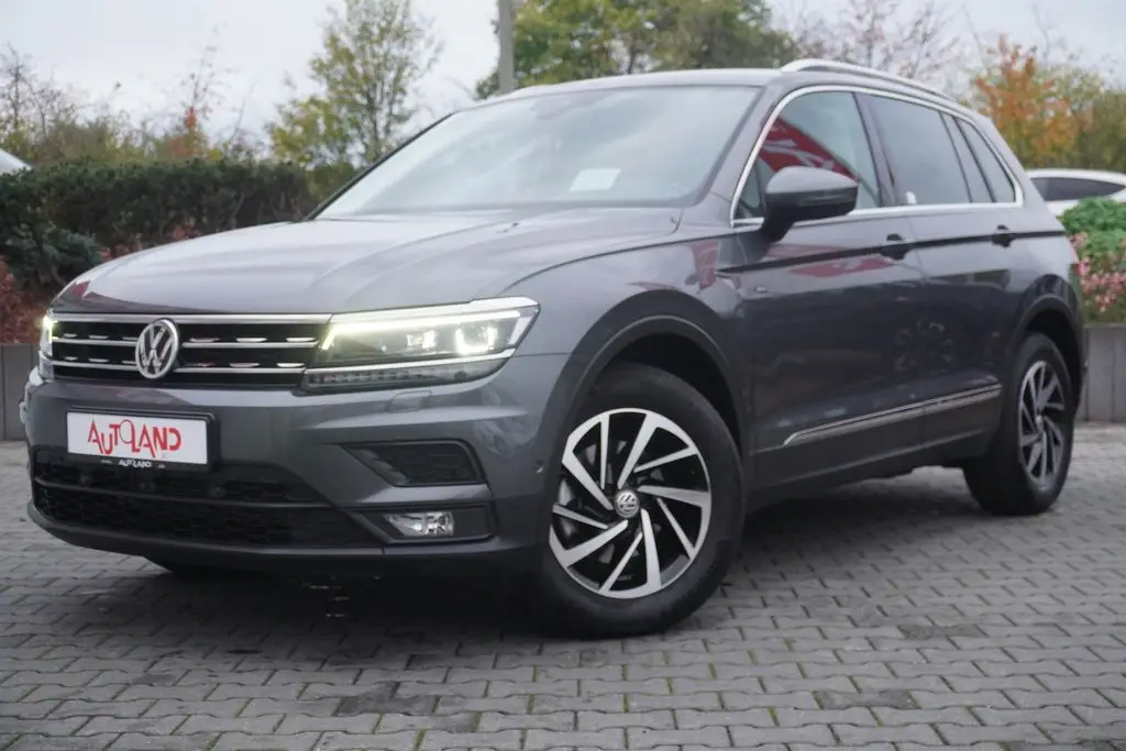 Photo 1 : Volkswagen Tiguan 2019 Petrol